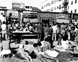Muscle Beach 1952